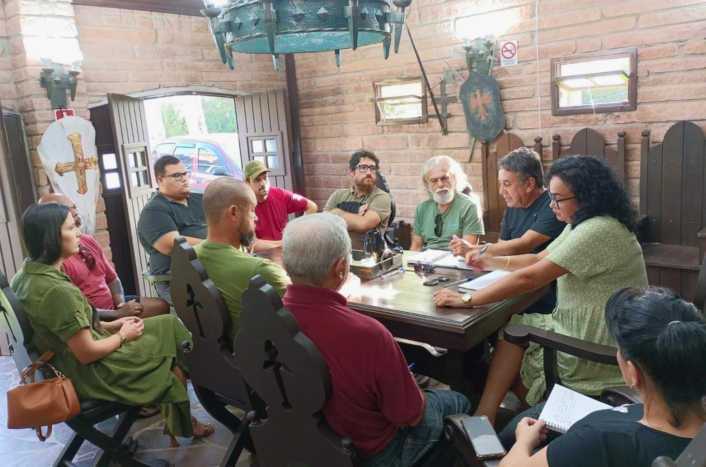 NOVA DATA DEFINIDA: FEIRA DO LIVRO DE IMBÉ MUDA PARA MAIO E PRIORIZA PARTICIPAÇÃO DE ESTUDANTES