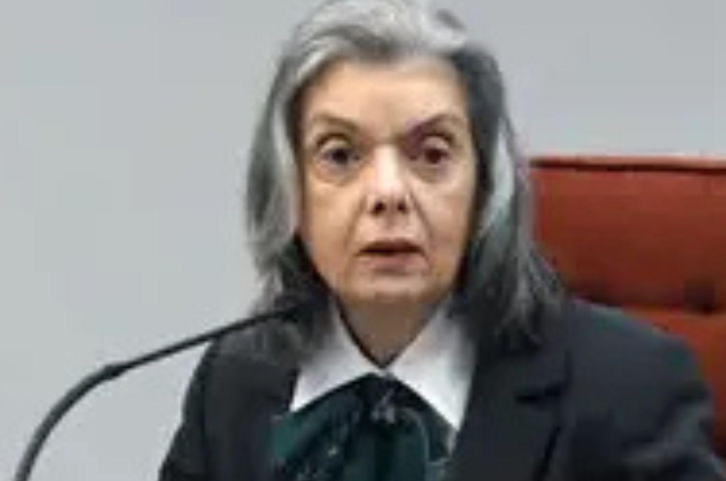 UFRGS recebe a ministra do STF Cármen Lúcia para Aula Magna sobre enfrentamento à violência contra a mulher