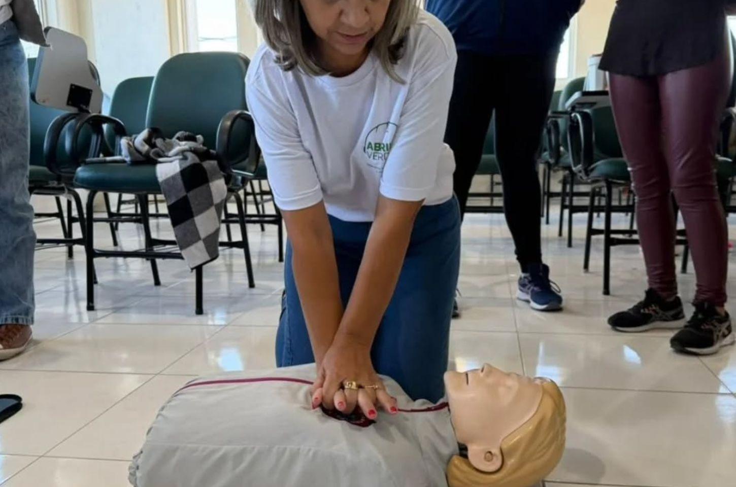 Capacitação em primeiros socorros fortalece a segurança nas escolas de educação infantil de Tramandaí