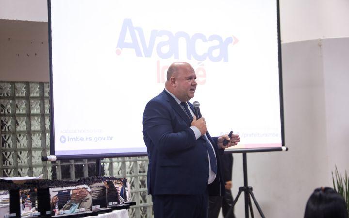 AVANÇAR IMBÉ: SMDE E CDL HOMENAGEIAM 72 EMPRESAS EM JANTAR COM EMPREENDEDORES E INVESTIDORES