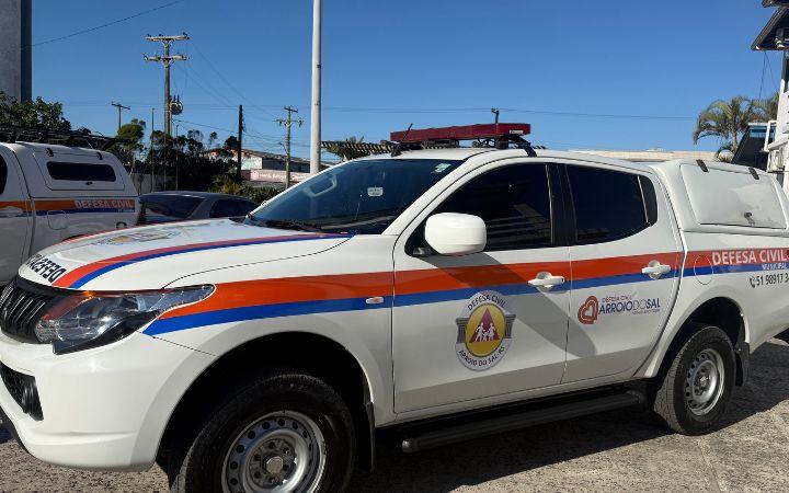 Defesa Civil recebe primeira viatura 4x4 reforçando estrutura de atendimento de Arroio do Sal