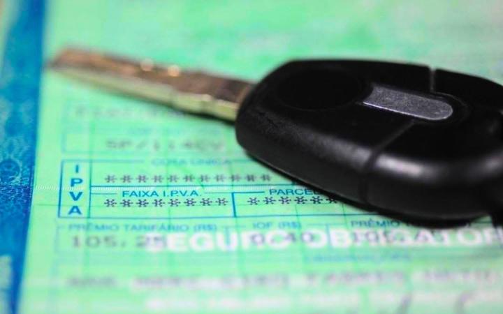 FIM DA TAXA DE LICENCIAMENTO AVANÇA NO RS