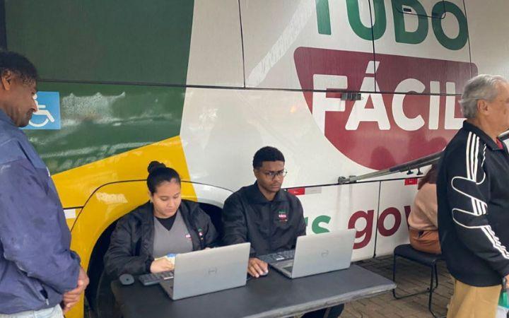 ÔNIBUS DO TUDO FÁCIL REALIZA ATENDIMENTO À POPULAÇÃO NO DISTRITO DE ATLÂNTIDA SUL EM OSÓRIO