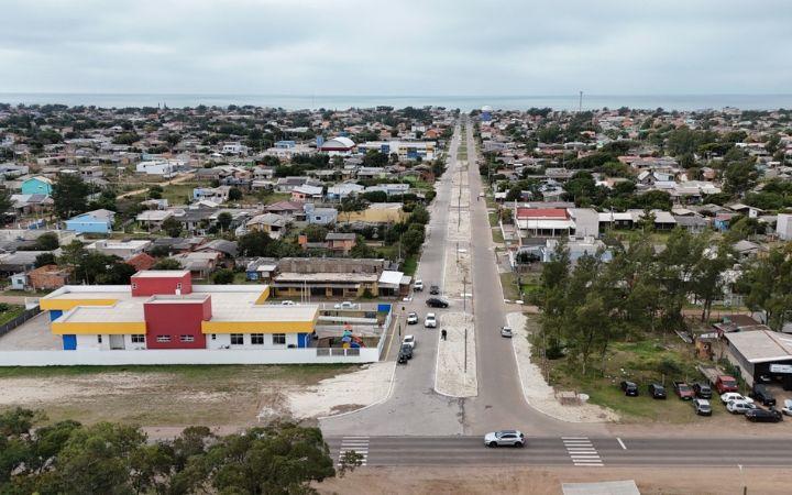 Primeira etapa da revitalização da Avenida Albatroz em Imbé é concluída