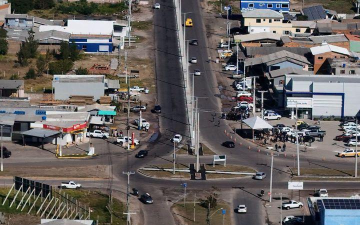 Vice Governador Gabriel Souza e o Prefeito Juarez Marques realizam a última vistoria  no trecho da Av. Minas Gerais, entre a rótula da Av. João de Magalhães e a Rua Roma.