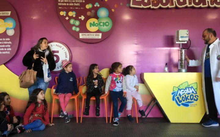 Dia Letivo do Acqua Lokos mistura diversão com aprendizagem