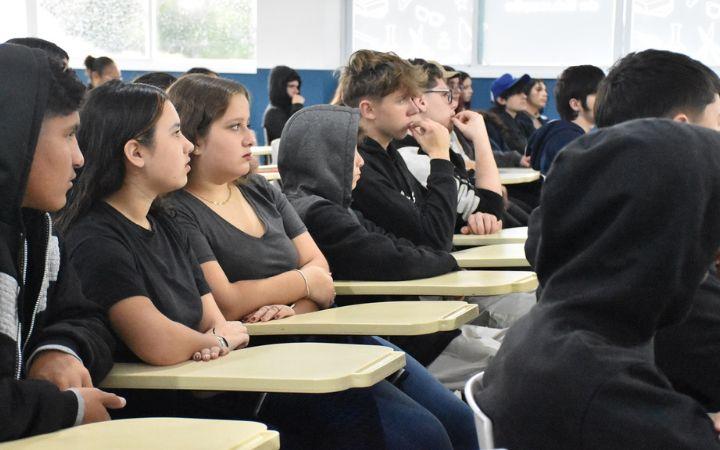 EMEF Tiradentes realiza o projeto 