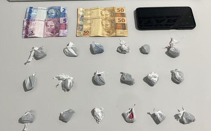 Homem é preso por tráfico de entorpecentes, na terça-feira (28/7), no bairro Albatroz em Osório.
