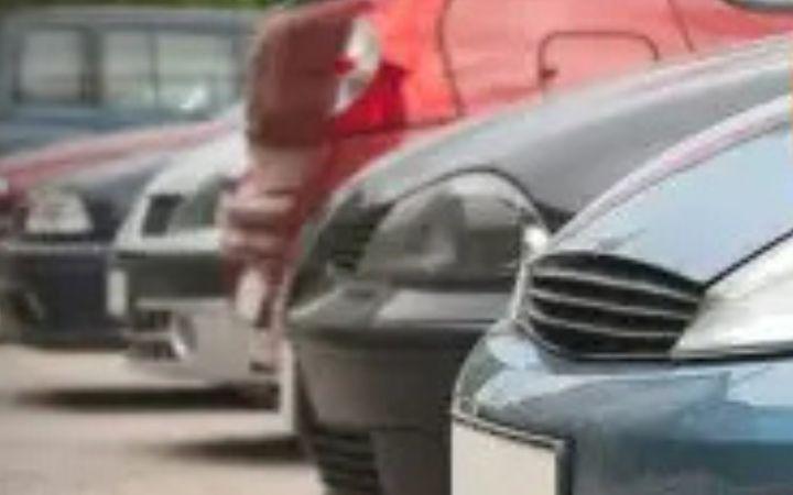 Leilão on-line com 595 veículos e sucatas ocorre na quarta-feira (29)