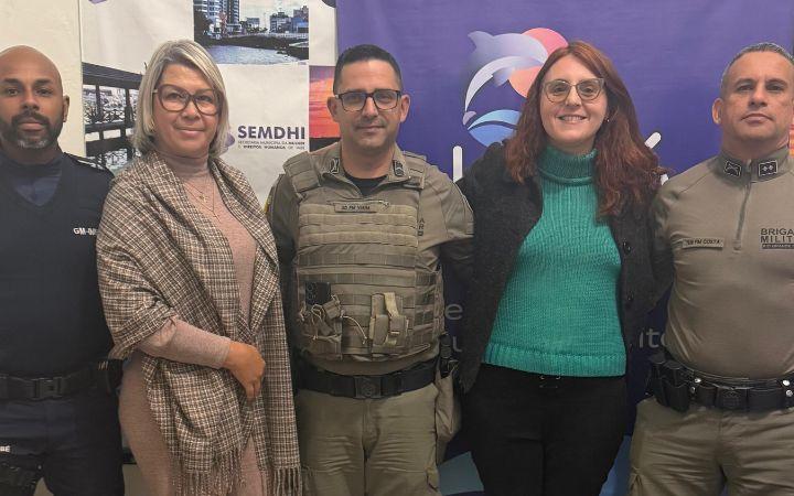 Reunião com analisa os números de ocorrências de violência doméstica em Imbé