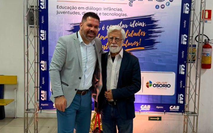 📚✨️ SEGUNDO DIA DO 22° FÓRUM DE EDUCAÇÃO DE OSÓRIO É MARCADO POR ATRAÇÃO INTERNACIONAL 📚✨️