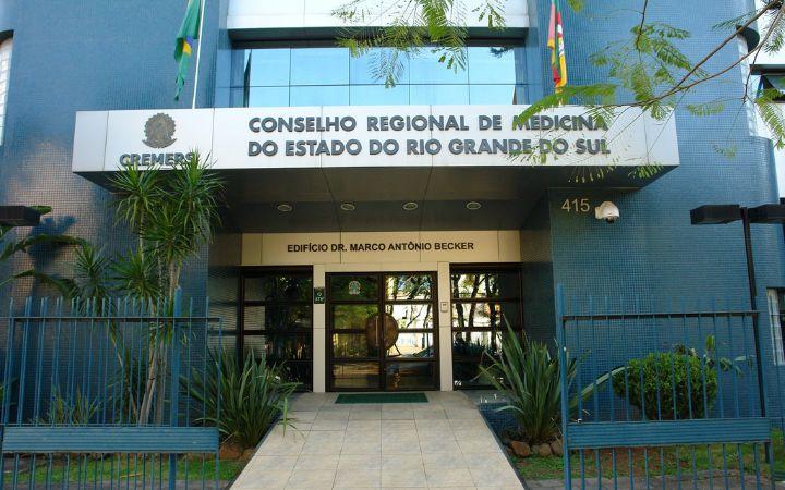 Denúncia do Cremers dá origem à operação da Polícia Federal contra diplomas falsos