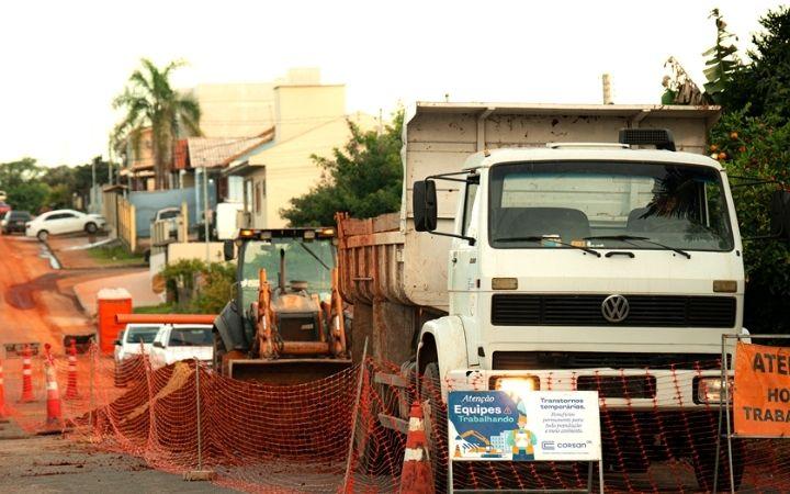 Novas obras e melhorias da Corsan chegam a cinco municípios do Litoral nesta semana