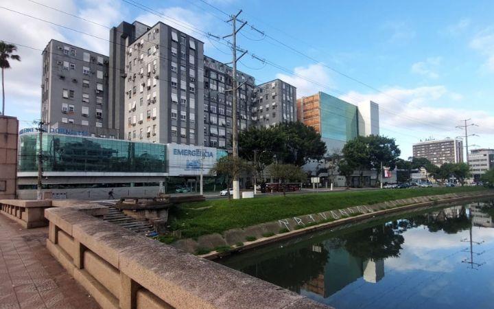 O HOSPITAL ERNESTO DORNELLES ESTÁ EM BUSCA DE PESSOAS COM DIAGNÓSTICO DE CÂNCER DE PULMÃO PARA PARTICIPAR DE UM ESTUDO DE NOVO TRATAMENTO.