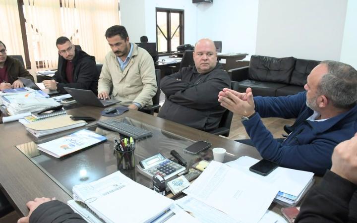 PREFEITO DÁ ULTIMATO À CORSAN PARA CONCLUSÃO DE OBRAS EM IMBÉ