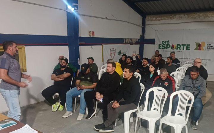 Secretaria de Esporte de Imbé realiza reuniões sobre o Campeonato Municipal de Futsal 2026