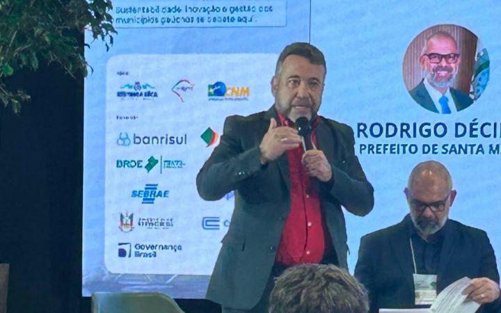 💡 Tramandaí apresenta projeto de modernização da iluminação pública em eventos nacionais