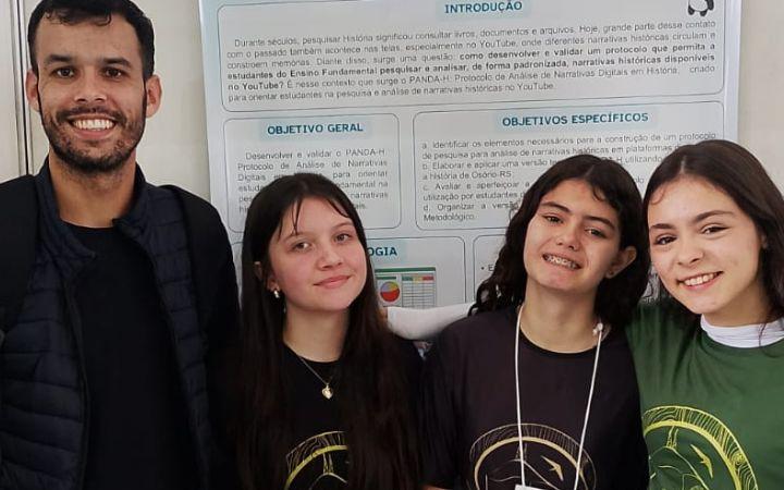 Alunas da Escola Municipal Ângelo Gamba de Osório se classificam para a maior feira de ciência e tecnologia da América Latina, a Mostratec