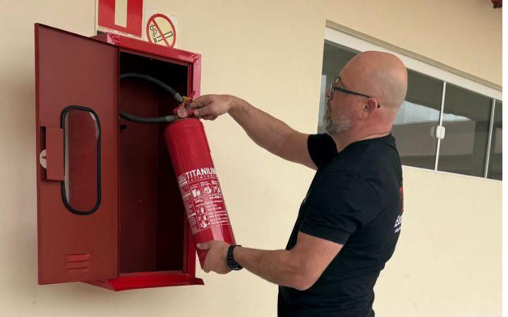 Cidreira reforça segurança das escolas com novos equipamentos de Prevenção e Proteção Contra Incêndio
