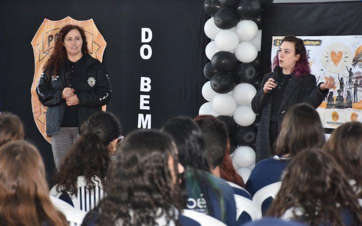EMEF Manoel Mendes de Imbé recebe o Programa Galera do Bem