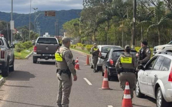 BRIGADA MILITAR REALIZA OPERAÇÃO CERCO FECHADO EM OSÓRIO