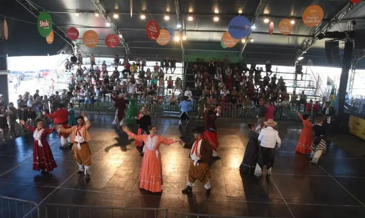 2º Festival Verão Gaúcho encerra com competições e muita música