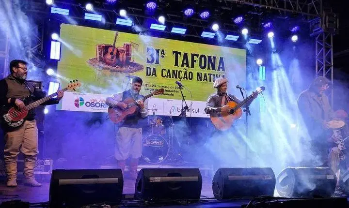 31ª Tafona da Canção Nativa reúne grande público na primeira do festival no Largo dos Estudantes Sônia Chemale em Osório31ª Tafona da Canção Nativa reúne grande público na primeira do festival no Largo dos Estudantes Sônia Chemale