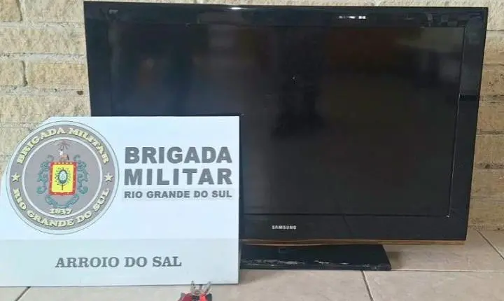 Ação da BM resulta em prisão por furto qualificado e recuperação de televisão em Arroio do Sal 