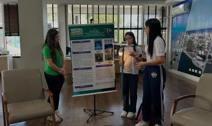  Alunas da Escola Assis Brasil apresentam Projeto sustentável  no Gabinete do Prefeito de Tramandaí