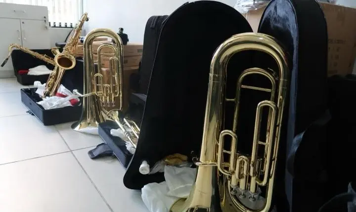 Alunos de Tramandaí receberam instrumentos musicais