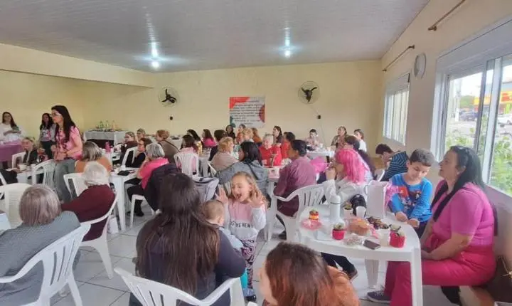 BINGO ALUSIVO AO OUTUBRO ROSA PROMOVE CONSCIENTIZAÇÃO SOBRE A SAÚDE DA MULHER EM ATLÂNTIDA SUL