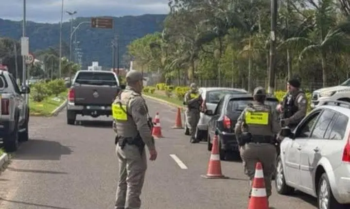 BRIGADA MILITAR REALIZA OPERAÇÃO CERCO FECHADO EM OSÓRIO