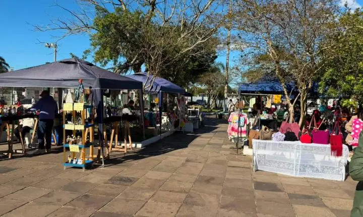 BRIQUE DAS CARRETAS REÚNE UM GRANDE PÚBLICO DURANTE O DOMINGO EM OSÓRIO 