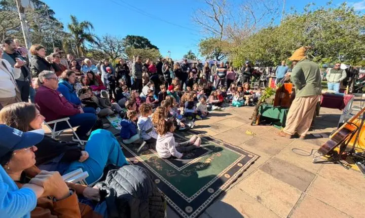 BRIQUE DAS CARRETAS REÚNE UM GRANDE PÚBLICO DURANTE O DOMINGO EM OSÓRIO 