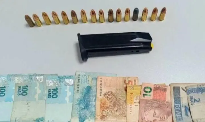 Carro furtado é recuperado na Freeway e polícia apreende munições de uso restrito em Osório