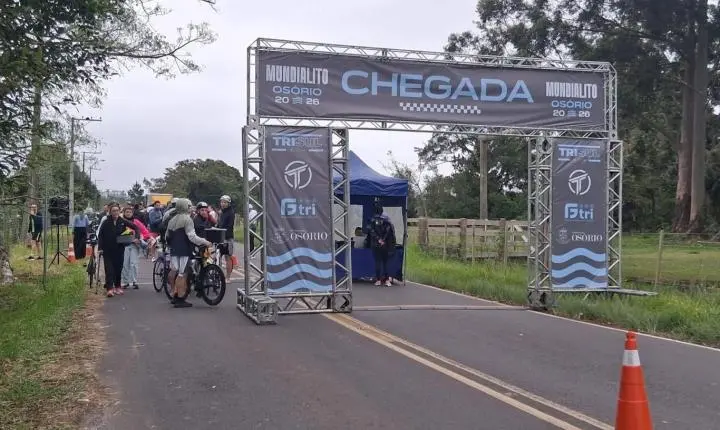 CENTENAS DE ATLETAS PARTICIPAM DA 3ª ETAPA DO CIRCUITO TRISUL DE TRIATHLON EM OSÓRIO