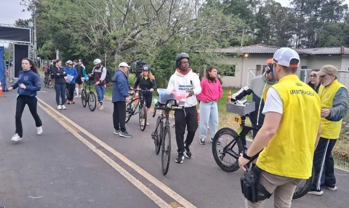 CENTENAS DE ATLETAS PARTICIPAM DA 3ª ETAPA DO CIRCUITO TRISUL DE TRIATHLON EM OSÓRIO