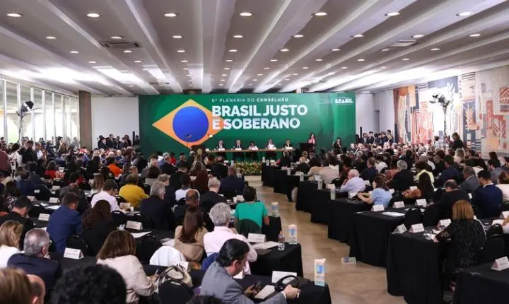 Conselhão entrega a Lula propostas de metas de desenvolvimento do país