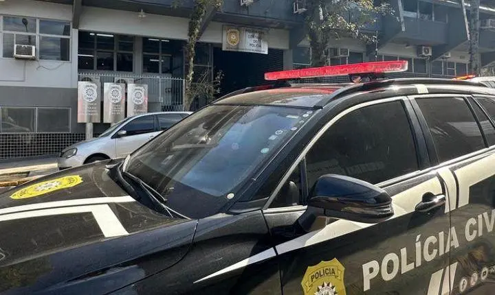 Crânio afundado, coração deslocado e casa sem portas: polícia revela detalhes da investigação sobre menino morto pelo pai em Viamão