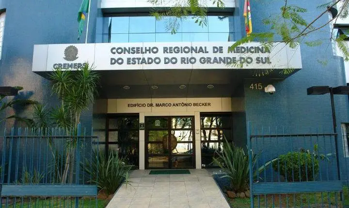 Denúncia do Cremers dá origem à operação da Polícia Federal contra diplomas falsos