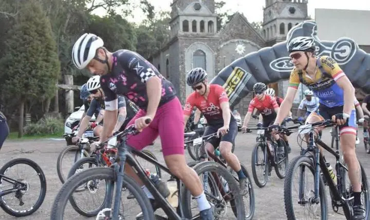 🚴‍♀️ DESAFIO RENAN SOARES DE CICLISMO REÚNE PRATICANTES DE MOUNTAIN BIKE NO MORRO DA BORÚSSIA 🚴‍♀️