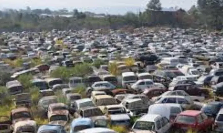 DetranRS leiloa 555 veículos e sucatas na quarta-feira