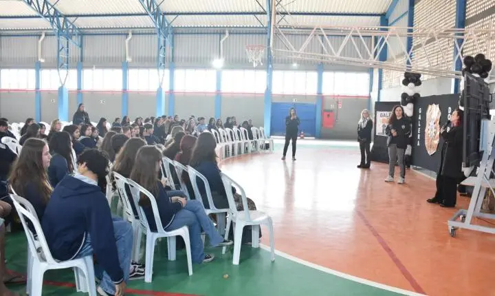 EMEF Manoel Mendes de Imbé recebe o Programa Galera do Bem