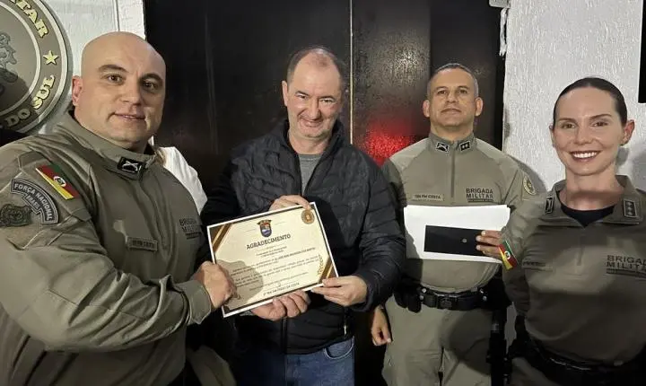 Empresários e autoridades são homenageados pela Brigada Militar em cerimônia realizada em Imbé