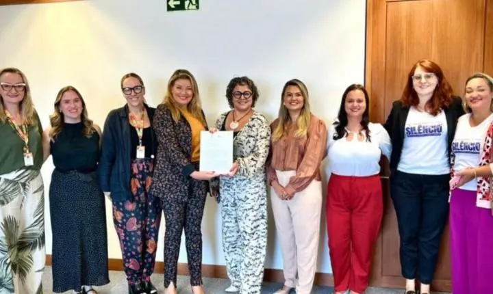 Estado lança guia para fortalecer políticas públicas para mulheres nos municípios