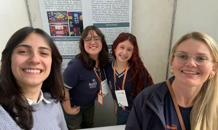 ESTUDANTES DA EMEF MANOEL MENDES DE IMBÉ RECEBEM DESTAQUE NA 16ª MOEXP DO IFRS