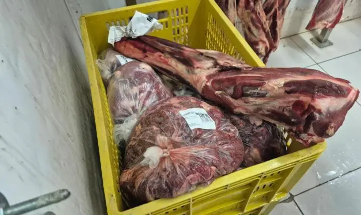 Força-Tarefa Segurança dos Alimentos apreende cerca de 3 toneladas de produtos impróprios em Imbé e Tramandaí