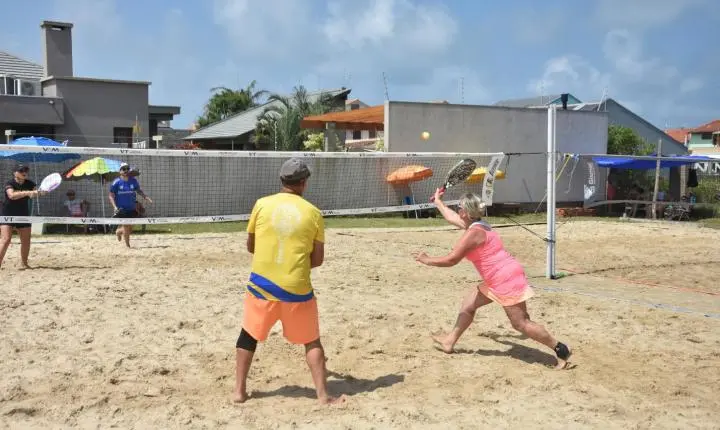 IMBÉ RECEBE I TORNEIO DE BEACH TENNIS DA ARENA SÃO BORJA