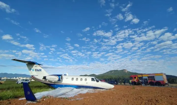 JATO SAI DA PISTA DURANTE POUSO EM AEROCLUBE