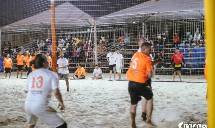 Jogo das Estrelas reuniu esporte, música e solidariedade em uma grande noite em Cidreira.